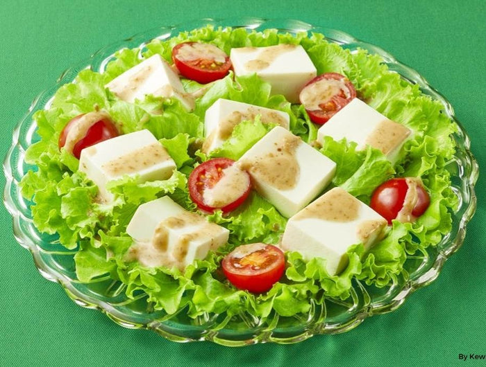 <h1>Salada de Tofu com Molho de Ponzu e Sésamo</h1>