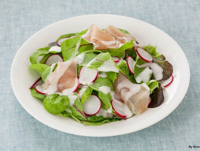 <h1>Salada de Rabanete e Presunto com Molho Kewpie Branco Francês</h1>
