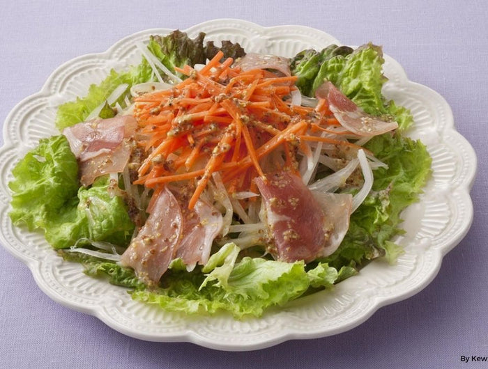 <h1>Carrot and Prosciutto Salad with Mustard and Kewpie Separated French Dressing</h1>