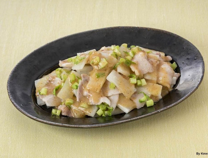 <h1>Microwave-Steamed Daikon and Pork</h1>