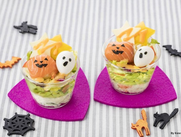 <h1>Halloween Cup Salad with Salmon and Quail Egg</h1>