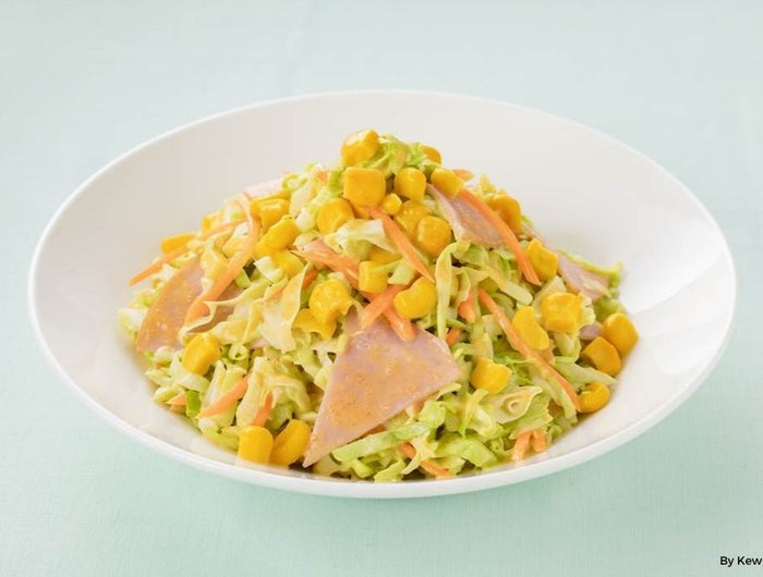 <h1>Creamy Coleslaw with Corn</h1>