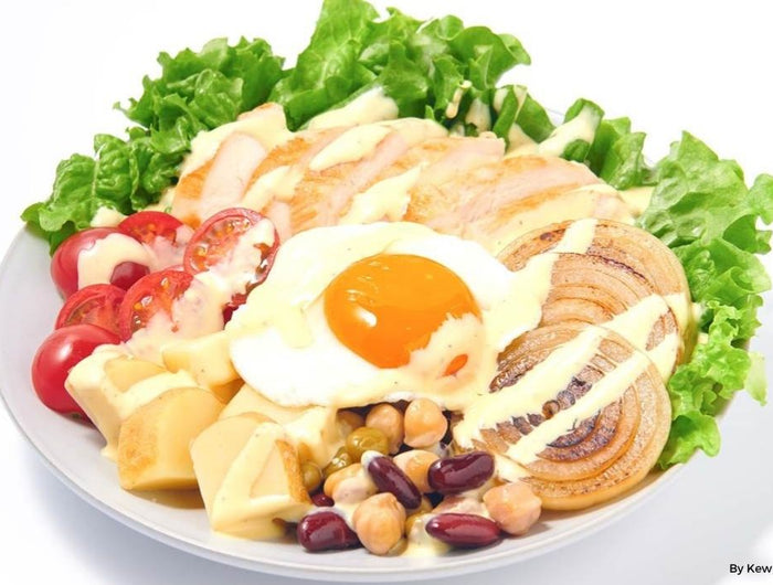 <h1>Grilled Chicken and Onion Paysanne Salad</h1>