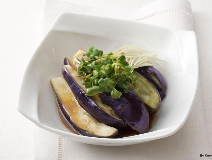 <h1>Microwaved Eggplant Salad with Daikon Sprouts</h1>