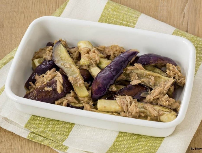 <h1>Eggplant and Tuna Salad with Sesame Garlic Dressing</h1>