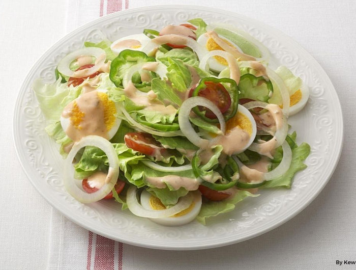 <h1>Sliced Vegetable Salad with 1000 Island Dressing</h1>