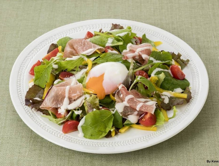 <h1>Caesar Salad with Prosciutto and Soft-Cooked Egg</h1>