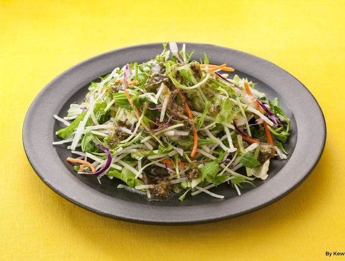 <h1>Mizuna and Daikon Choreogi Salad</h1>