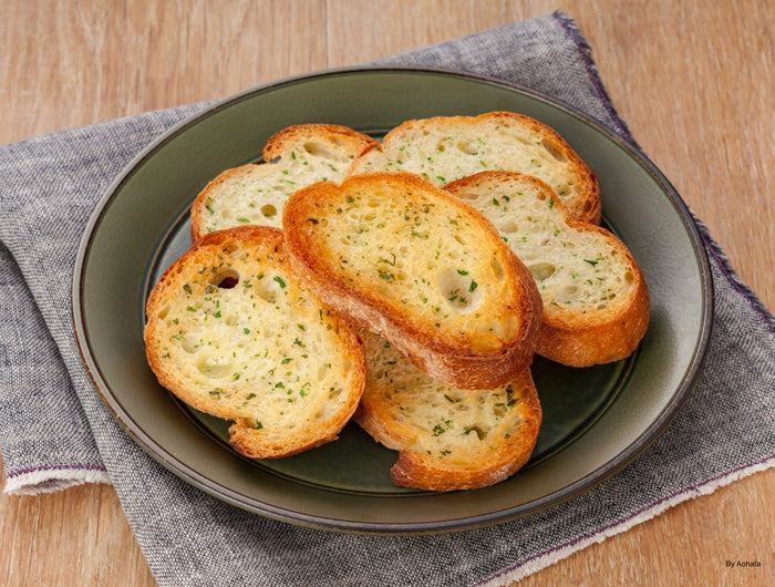 <h1>Garlic Toast with Aohata Verde Spread</h1>