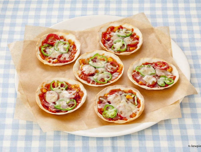 <h1>Mini Gyoza-Skin Pizzas with Kewpie Basil Pizza Sauce</h1>