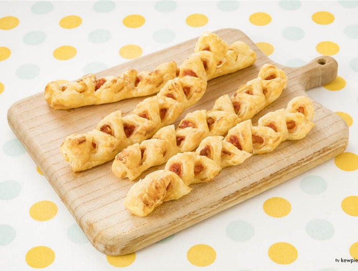 <h1>Easy Epi-Style Puff Pastry with Ham & Kewpie Pizza Sauce</h1>