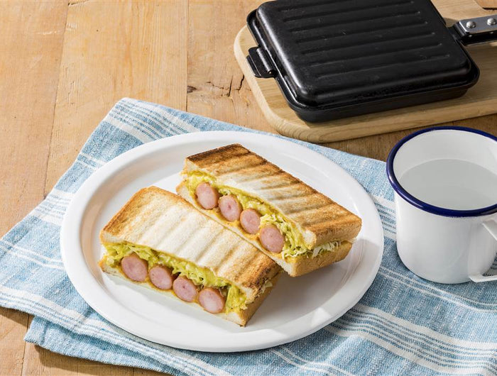 <h1>Curry Hot Sandwich with Sausage & Cabbage (Kewpie Spread)</h1>
